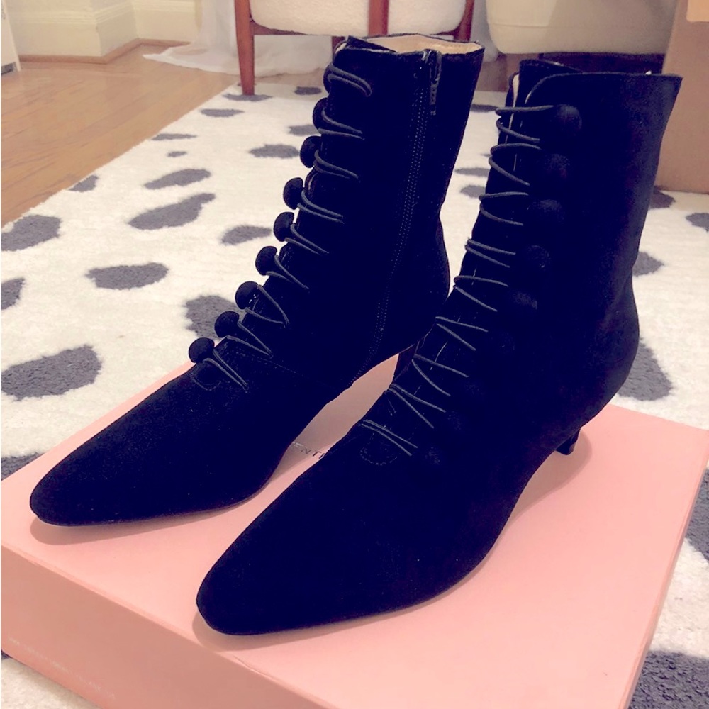 🚫SOLD Intentionally Blank France Booties in Exclusive Black Suede